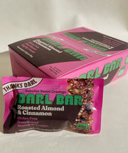 Load image into Gallery viewer, Darl Bar 40g - Roasted Almond &amp; Cinnamon
