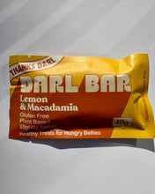 Load image into Gallery viewer, Darl Bar 40g - Lemon &amp; Macadamia
