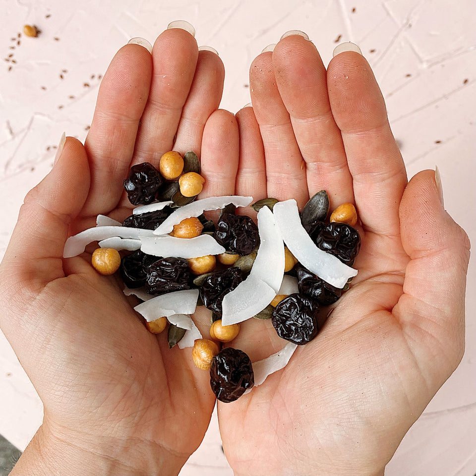 organic ingredients grown in Australia. Organic coconut, sunflower seeds, chickpeas, cherries. Gluten free, vegan, healthy muesli bar